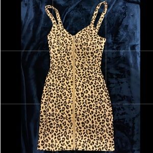 Leopard print bodycon dress from H&M